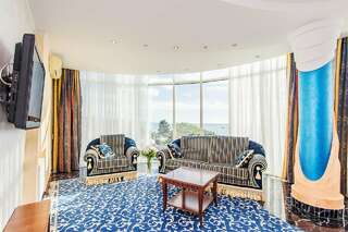 Гостиница Агора Алушта Суперлюкс с видом на море-1